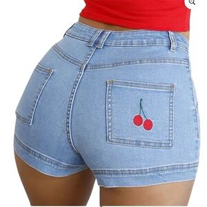 SHEIN Simple Cherry Embroidered Butt-Lifting Slim-Fit Denim Shorts 💕